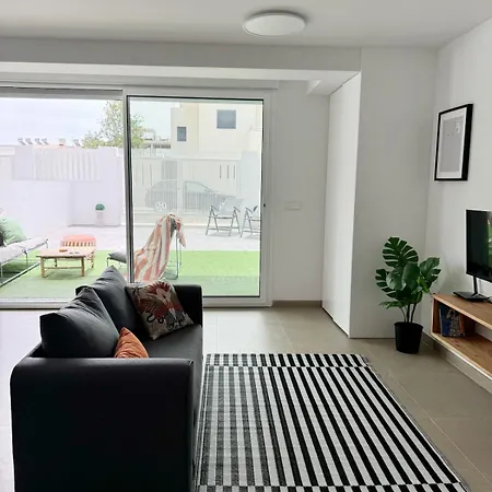 Apartment Arena House Oliva